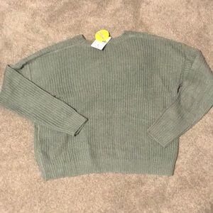 Cozy green sweater